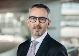 Dr. Jörg Löffler leitet Fleet Logistics Gruppe, Flotte.de,  Flottenmanagement, Fuhrpark