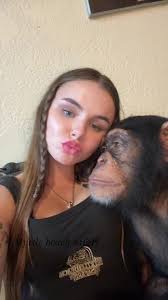 Adorable Chimp Family Moments with Baby Tara