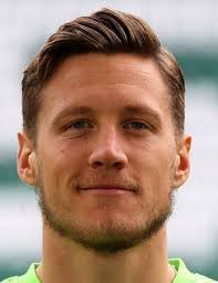 Stekelenburg, de vrij, de ligt, blind, dumfries, frenkie de jong, de roon, van aanholt, wijnaldum, depay, malen. Wout Weghorst Player Profile 20 21 Transfermarkt