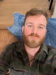 Short beard just works better