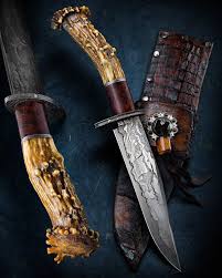 San Mai Meteorite Knife This Meteorite San Mai Knife Is Handmade By Master Smith J Neilson Judge Of The Hit Knife Best Pocket Knife Survival Knives Outdoors