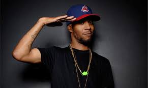 Listen To Kid Cudi Love Kid Cudi Kid Cudi Love Rap Music