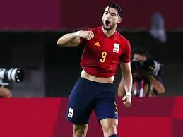 Rafa mir celebrates with his spain teammates after his dramatic equaliser. 3bbsjbvprfqwbm