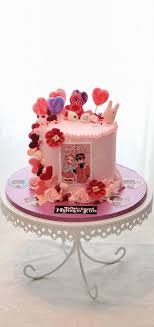 Pastel con decorado en fondant. Hanako Kun Valentines Birthday Cake In 2021 Anime Cake Anime Cakes Birthday Cake Anime