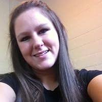 Don't Close Your Eyes by Carlene Thompson