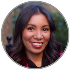 Tanya Valle's Instagram, Twitter & Facebook