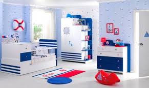 Artık bebeklikten çıkarak okula çağına gelen minikler kendileri için renkli, eğlenceli ve kendi tarzlarında bir odaya sahip olmak isterler. Erkek Cocuk Odasi Modelleri