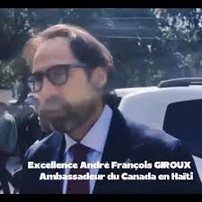 Chrisnette Saint-Georges ap swete tout manman bòn fèt e sitou sa ki fè pati  de kominote li a. Li renmen nou!