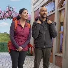 Apple tv+'s love letter to musicals is your summer comedy obsession summer tv preview 2021: Schmigadoon First Look Apple Tv Youtube