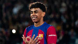 Lamine Yamal, de cerca: cuánto dinero tiene, edad, dónde vive y de dónde son sus padres | Europa FM