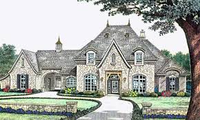 The open layout joins the kitchen, keeping room and great room with a fireplace. French Country House Plan 4 Bedrooms 3 Bath 4182 Sq Ft Plan 8 588