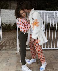 Couple goals wallpaper couple aesthetic. Aesthetics Cute Couples Cute Couples Goals Couple Wallpaper Relationships