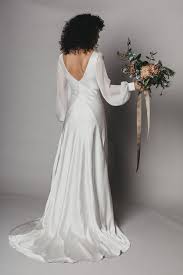 The Diadem Dress By Rolling In Roses Gathered Sleeve Wedding Gown Wedding Dress With Sustainable Wedding Dress Wedding Gowns With Sleeves Silk Wedding Dress