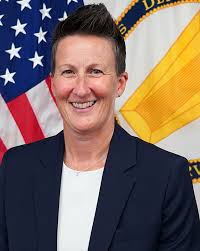 Carrie Quinn's Instagram, Twitter & Facebook