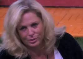 ELA WEBER, LA SELLERONA/ Gaffe delle Donatella e prima notte di  "conoscenza" nella Casa (Grande Fratello Vip)