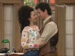 Change tes préférences pour afficher la barre hypnochat sur les pages du site. The Nanny Maxwell Fran Kiss From A Rose Youtube
