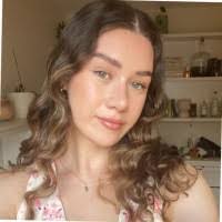 Paige Bowden's Instagram, Twitter & Facebook