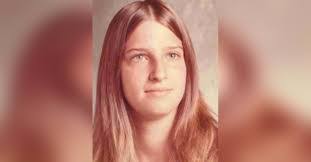 Kim Womble's Instagram, Twitter & Facebook