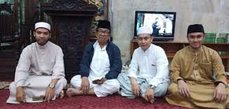 Habib ali bin abdurrahman assegaf meninggal dunia. Iktikaf Masjid Sunda Kelapa Tampilkan 2 Dai Alumni Al Azhar Republika Online