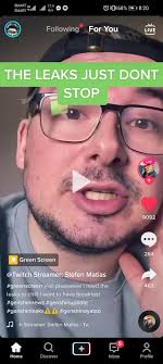 Guys Anyone thinking Whatever sword you using in Ayato become too bigger?