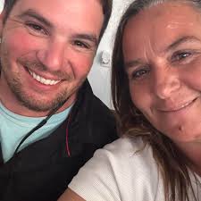 How to separate two roosters in a flock?