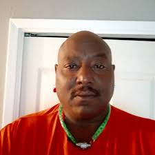 Timothy Warfield's Instagram, Twitter & Facebook