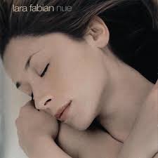 When did Lara Fabian release “Le Roi est une femme”?