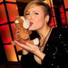 Annamaria Kun (@AnnamariaKun)