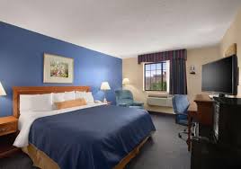 Maybe you would like to learn more about one of these? Days Inn By Wyndham Keene Nh 97 2 0 1 Keene Hotel Deals Reviews Kayak