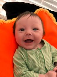 Happy mudder's day to my favorite person! My sweet co-tard brings extra  silliness to our famery. She has the best taste in music. She's a killer  artist. She's a tall drink of