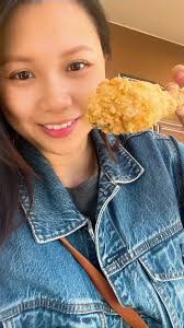 Juiciest Fried Chicken and Free Gift at Shawn's Chicken