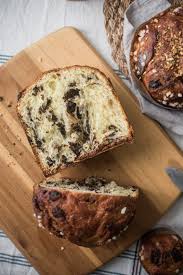 Sourdough Panettone With Chocolate Chips Madeleine Kitchen Receta Recetas De Comida Comida Recetas