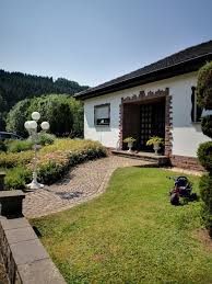 Haus kaufen in deutschland kompetent exklusiv& leidenschaftlich mit engel & völkers häuser in deutschland kaufen 800 standorte starke expertise. Haus Zum Verkauf 54612 Lasel Mapio Net
