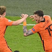 Wout weghorst corona zdf wolfsburg. Jeder Liebt Wout Weghorst Trifft Und Verzuckt Den Konig Mehr Sport