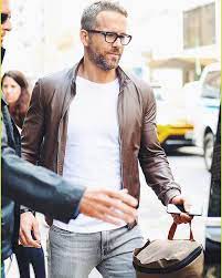 Ryanreynolds Leather Jacket Outfit Men Ryan Reynolds Style Brown Leather Jacket Outfit