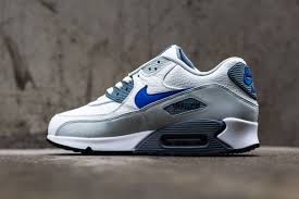 Nike Air Max 90 Summit White Lyon Blue Grey Mist Sneakernews Com Nike Air Max Nike Air Max 90 Nike