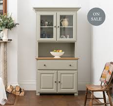 kitchen cabinets storage space