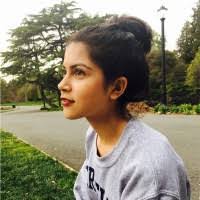 Edna Ospina's Instagram, Twitter & Facebook