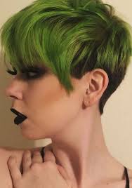 50 Refreshing Green Hair Colors For Short Hair 2018 Styleschannel Short Hair Color Short Hair Styles Edgy Short Hair