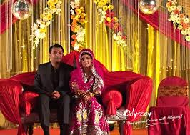 Vibrant blue, mint green, orange, and bright pink are good choices of colors. Tips For Attending An Indian Wedding