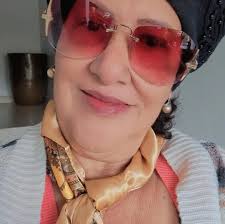 Santa Fé Sosúa es un day pass de lujo con piscinas espectaculares frente al  mar, que se ha convertido en un ícono turístico y fotográfico de la  República Dominicana.