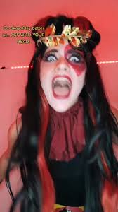 Off to learn some tiktok dances so I can trendy again #lizzieheartscos...