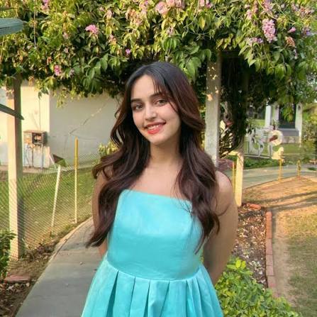 Sunakshi Grover - Flames Changed My Life—It Was My Acting School on Set! (Actress With 213K+ Followers)