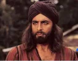 I need someone's opinion, my mom gave Sam a nickname: “Sandokan” the  Malaysian tiger, so I am including a picture Sam and Sandokan from the TV  mini series, I do see the
