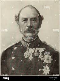 Senting hi-res stock photography and images