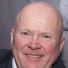 Ver EastEnders en streaming