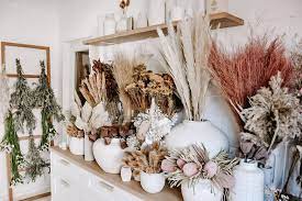 Dried flowers are the new interior trend you need to know about. Ultimiate Dried Flower Bar Dried Flower Arrangements Flower Bar Dried Flowers