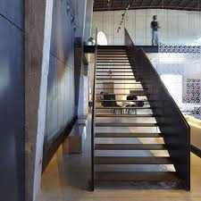 B Italia Showroom By Pitsou Kedem Interni