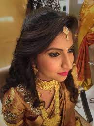 Indian Bride S Bridal Reception Hairstyle By Swank Studio Find Us At Https Www Facebook Com Swankstu Indian Bridal Hairstyles Short Wedding Hair Hair Styles