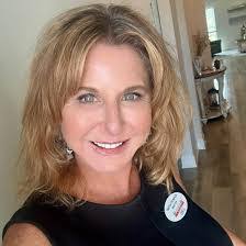 Tabitha Thompson's Instagram, Twitter & Facebook